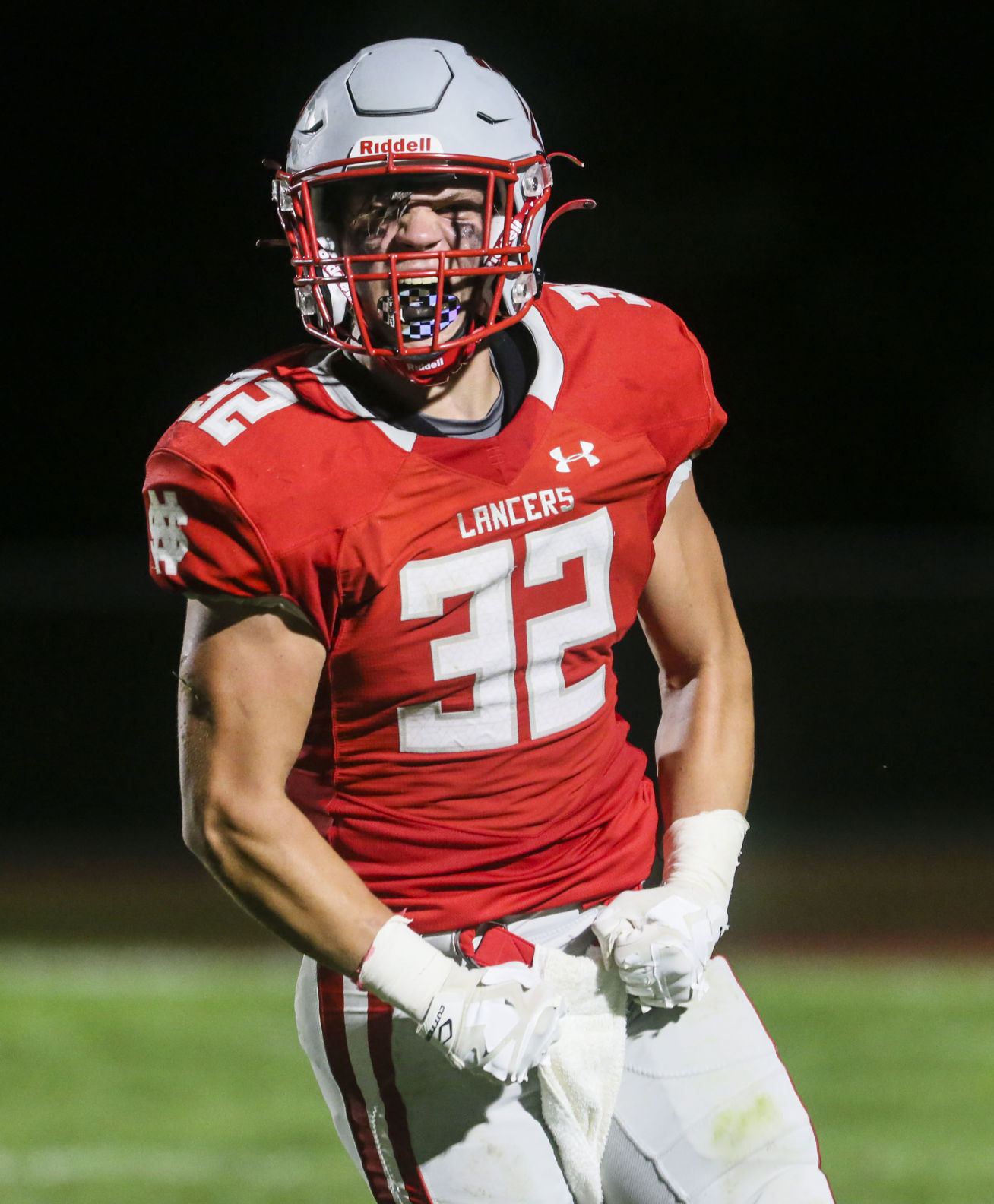 091021-qc-spt-assum-ns fball-10.JPG